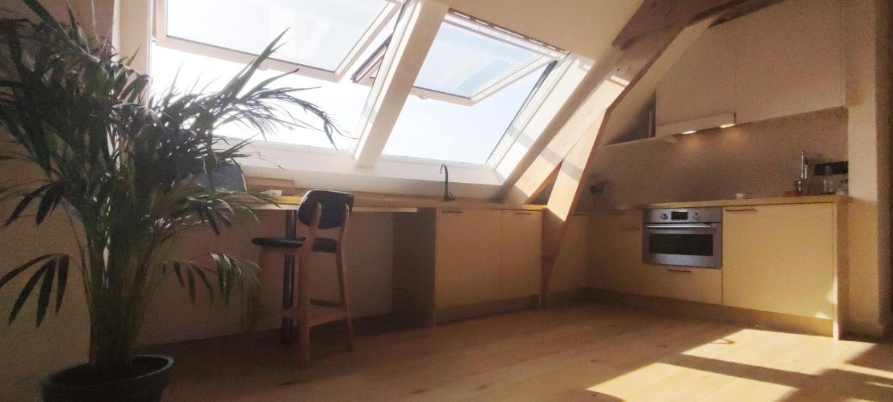 Ruimtezicht Cosy With Sauna Appartement